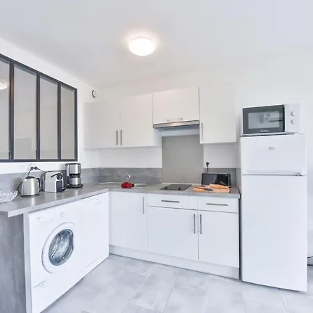 Les Beaux Jours Super Nice Flat For 3 With Ac, Balcony & View Antibes Exterior photo