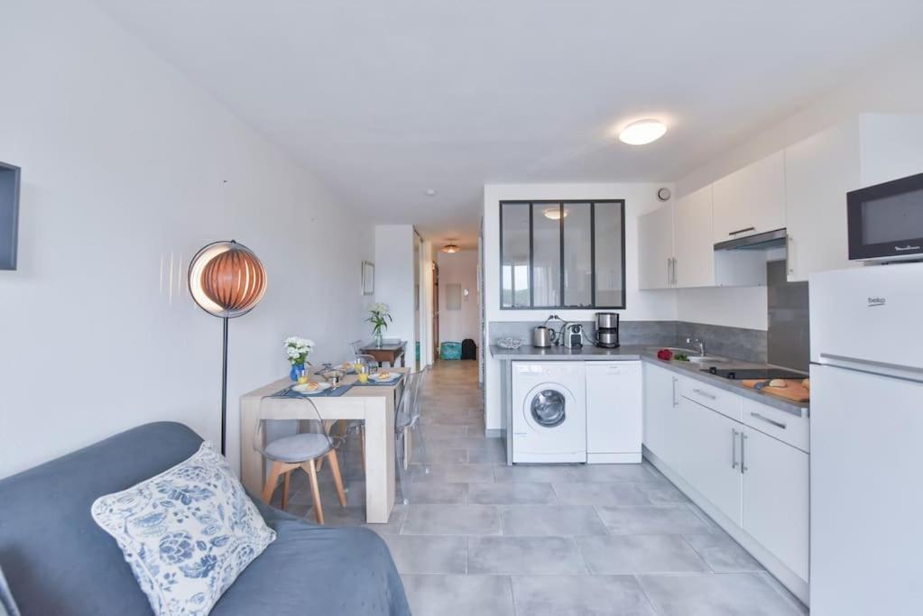 Les Beaux Jours Super Flat For 3 With Ac, Balcony & View Apartment *